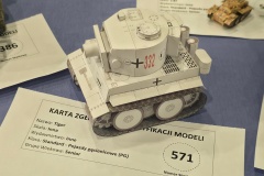 II-Miedzynarodowy-Konkurs-Modeli-Kartonowych-Pabianice-2025-023