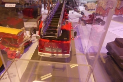 III-Konkurs-Modeli-Kartonowych-Kartonowa-Syrenka-2025-308