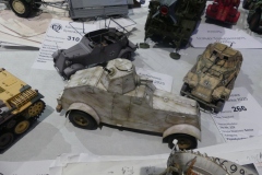 III-Konkurs-Modeli-Kartonowych-Kartonowa-Syrenka-2025-351