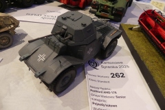 III-Konkurs-Modeli-Kartonowych-Kartonowa-Syrenka-2025-45