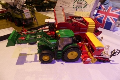 III-Konkurs-Modeli-Kartonowych-Kartonowa-Syrenka-2025-48