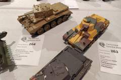 III-Konkurs-Modeli-Kartonowych-Kartonowa-Syrenka-2025-71