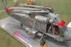KAMAN  SH-2 G Seasprite  GPM  1/33