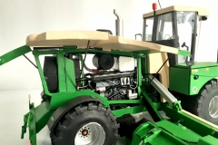 Krone Big M 420- samobieżna kosiarka do trawy, skala 1/25