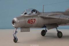 Ła-15