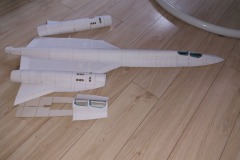 SR-71A-Blackbird-Model-Kom-1