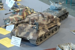 V-Miedzynarodowy-Konkurs-Modeli-Kartonowych-i-Plastikowych-Radkow-2025-094