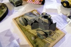 Kartonowa-Syrenka-Warszawa-2023-46